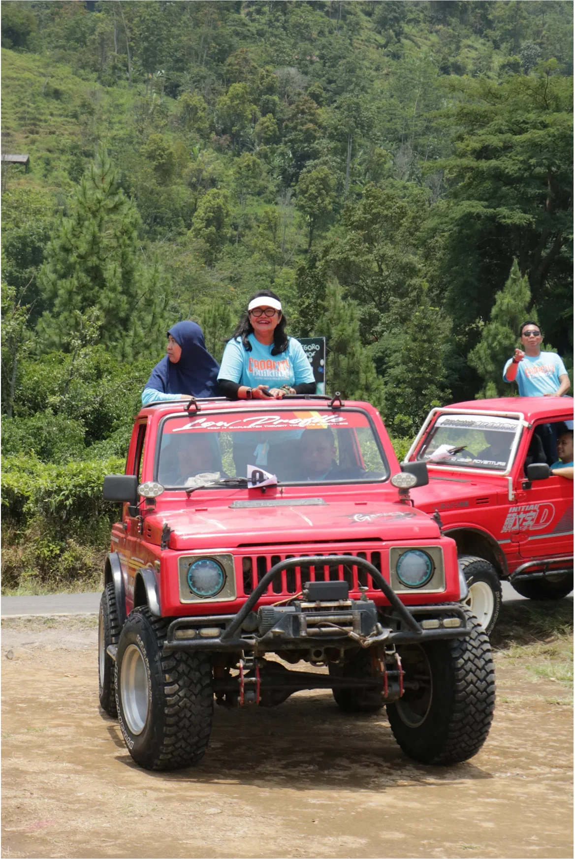 Jeep Safari Offroad Rute Jembatan Kaca & Susur Sungai